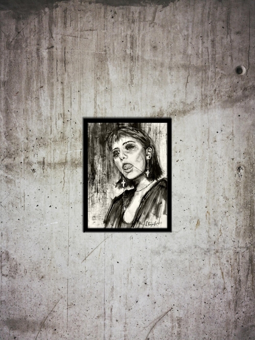 Sacred and Profane woman portrait - immagine 2